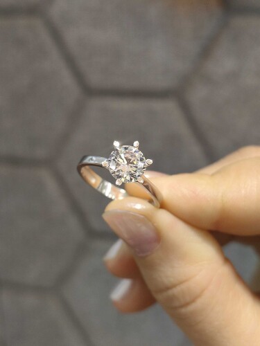 14 AYAR BEYAZ ALTIN TEKTAŞ ALTIN YÜZÜK YZ002327 - Nasip Kuyumcu