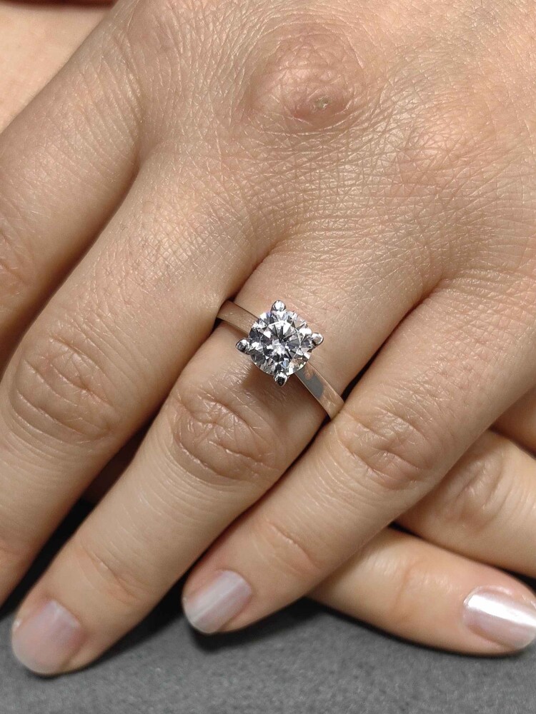 14 AYAR BEYAZ ALTIN ZARİF TEKTAŞ ALTIN YÜZÜK YZ002326 - 2