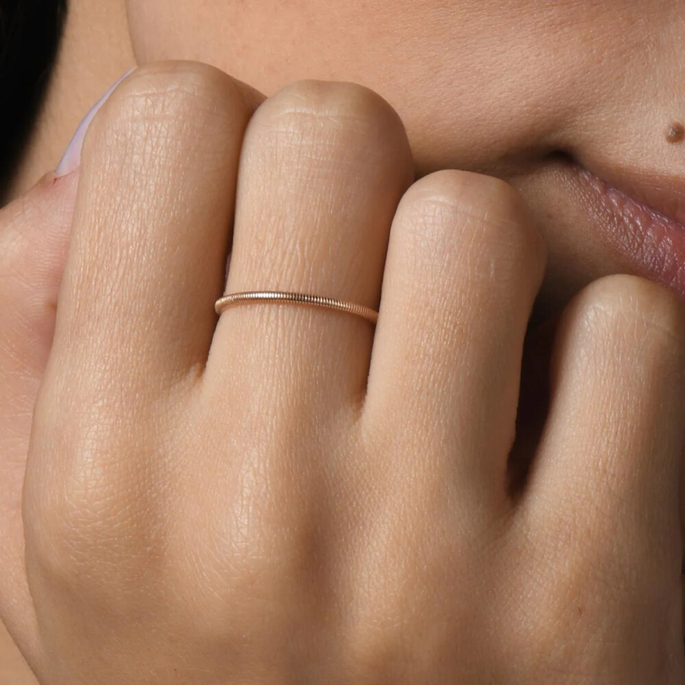 14 AYAR PİANO ANDANTE İNCE SARMAL ALTIN YÜZÜK RHXR0024 - Piano Jewellery