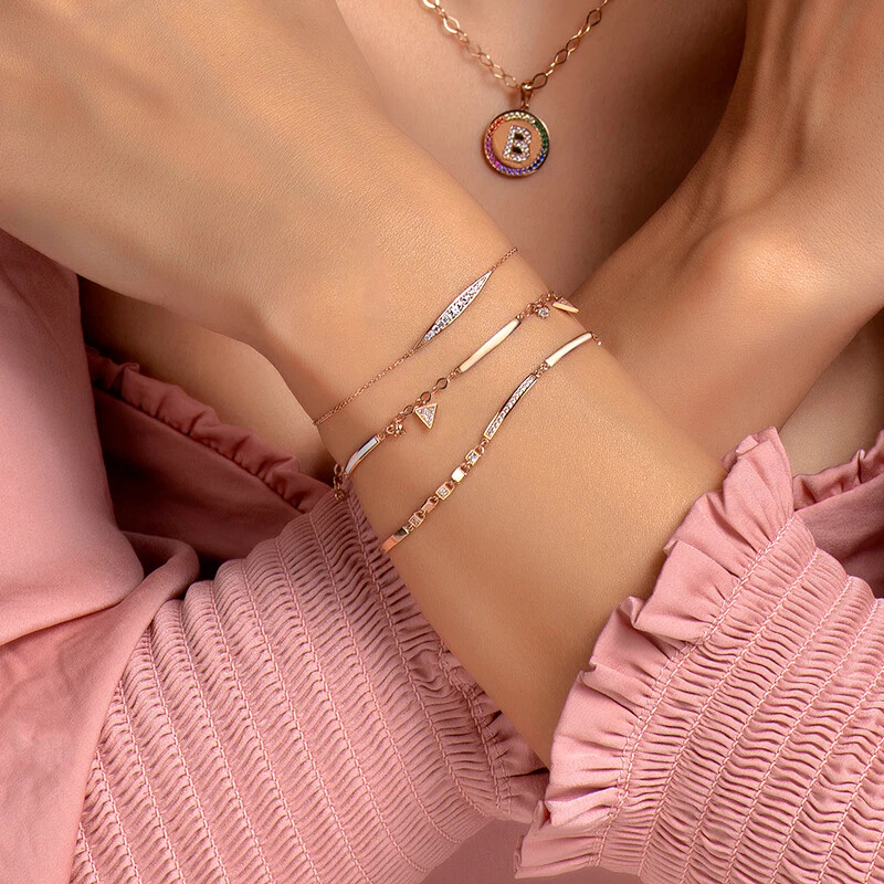 14 AYAR PİANO CABARET ÜÇGEN SALLANTILI TAŞLI ALTIN BİLEKLİK PXB0043 - Piano Jewellery