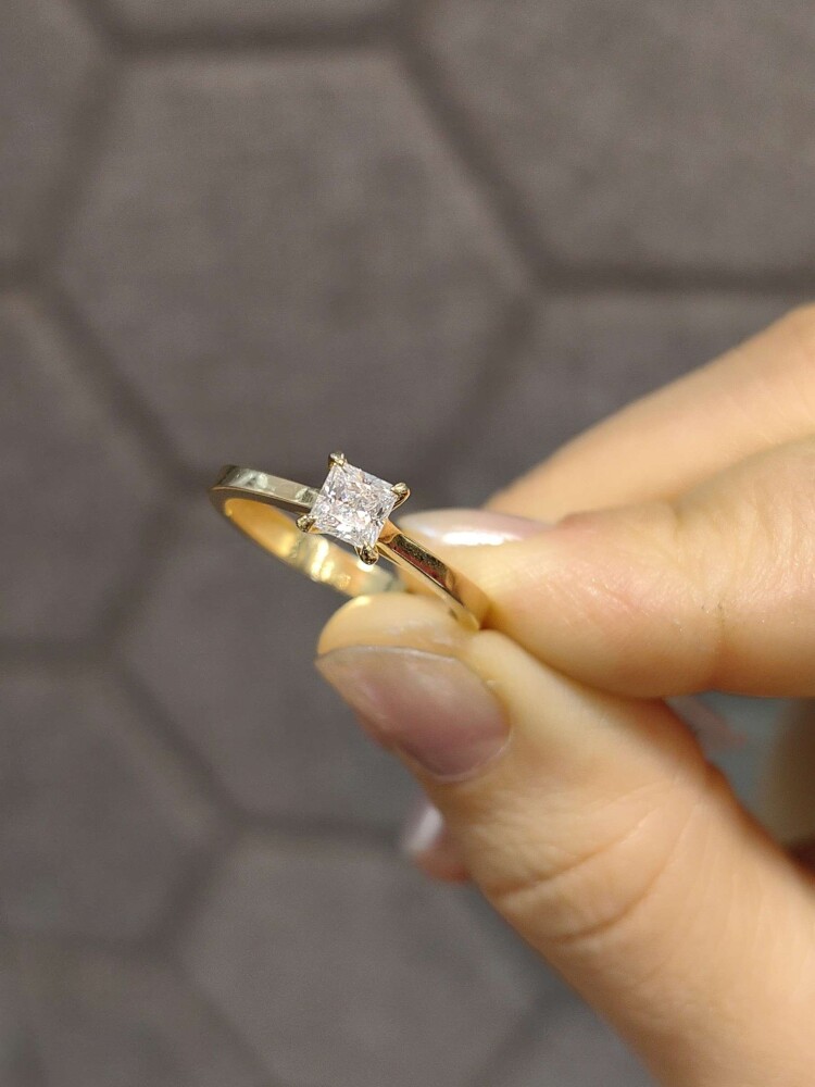 14 AYAR TEKTAŞ YÜZÜK YZ002256 - 6