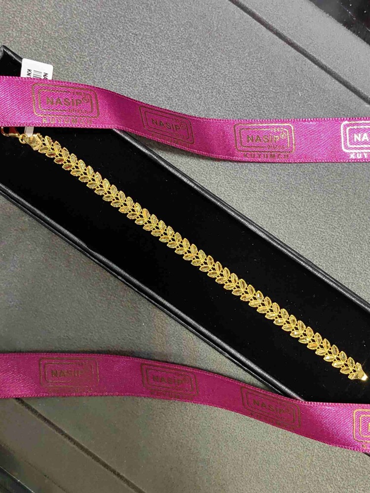 22 AYAR BAŞAK MODEL TARZ ALTIN BİLEKLİK KNY02472 - 4