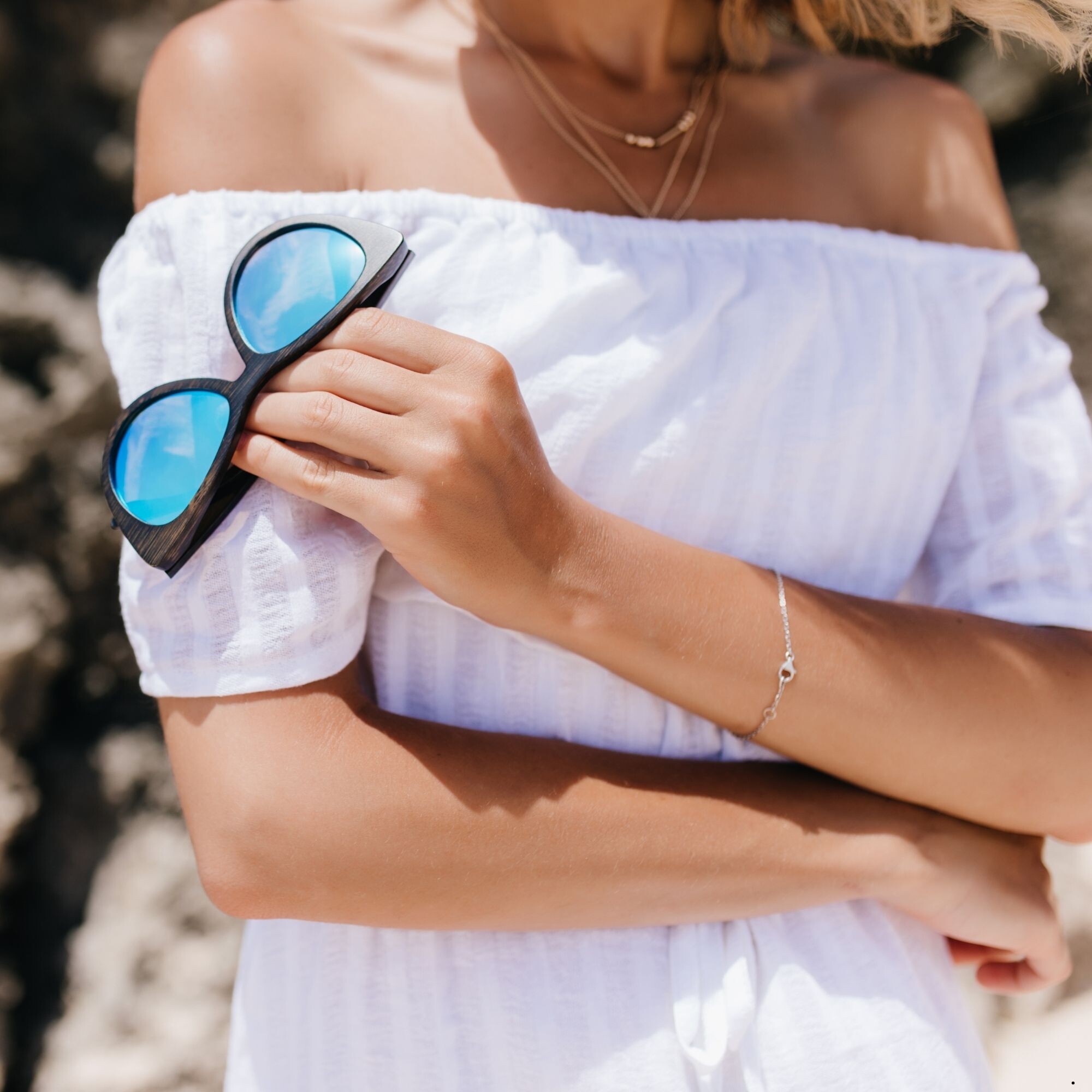 Yaz Elbiselerinin En İyi Arkadaşı