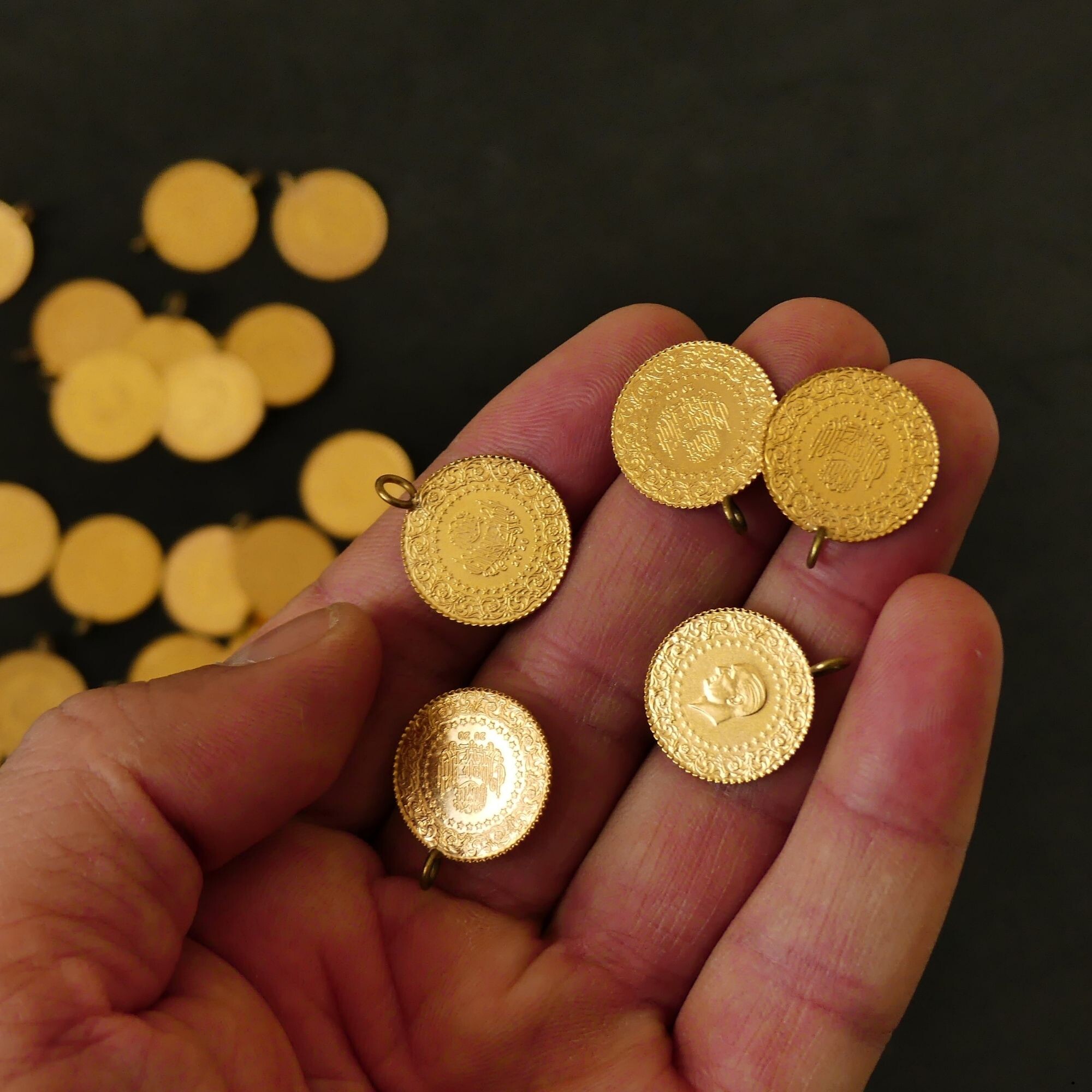 Gram Altın mı, Çeyrek Altın mı?