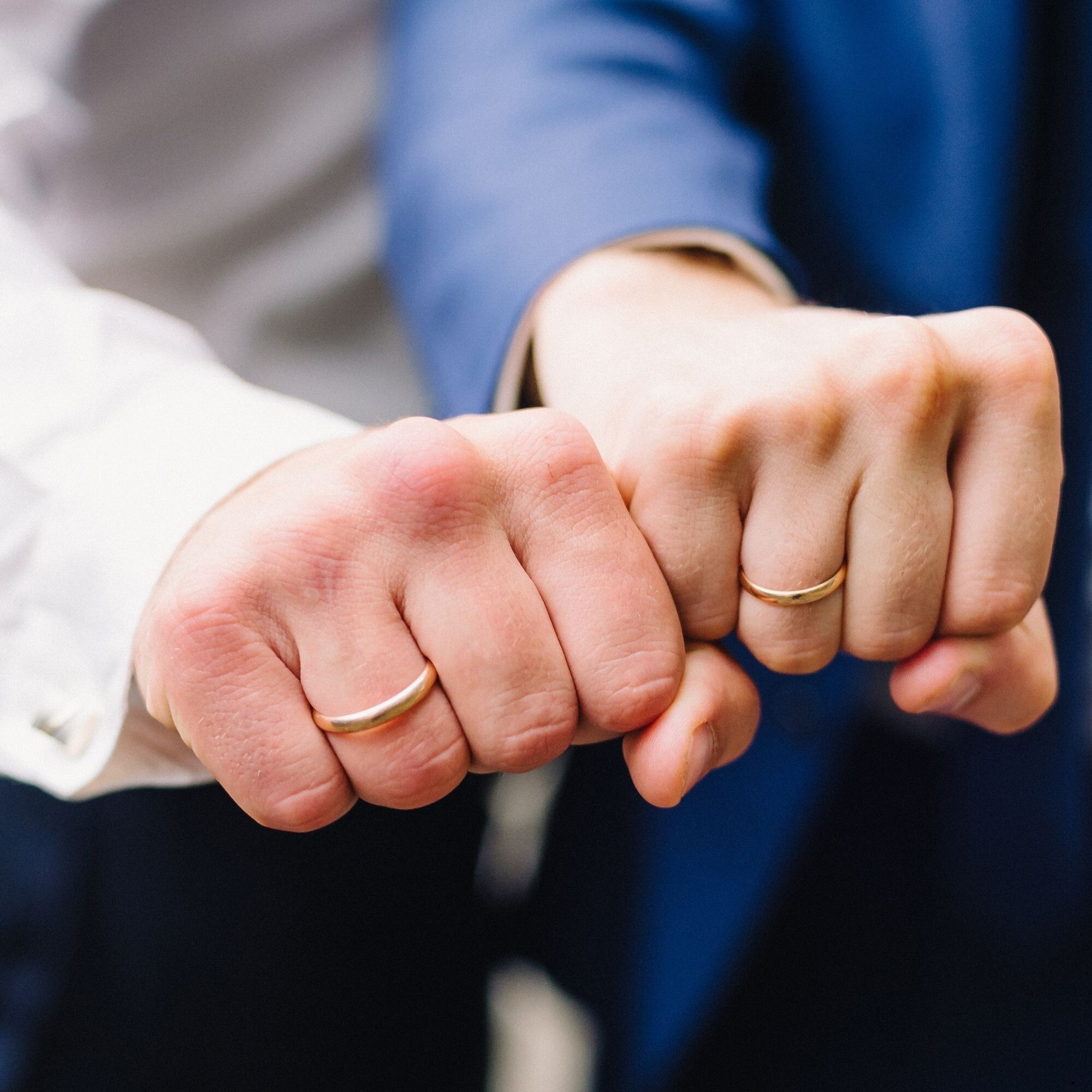 Erkekler İçin Altın Takı Seçimi