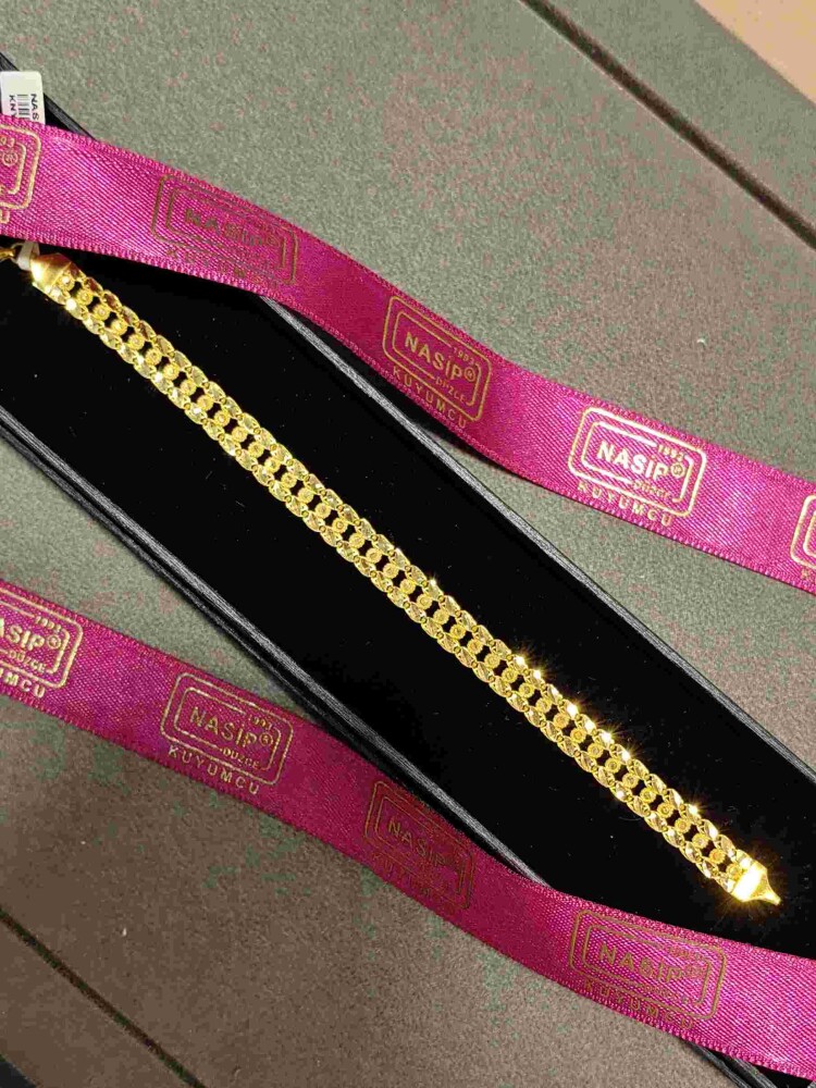 ÇİFT SIRALI ORTASI DESENLİ TASARIM 22 AYAR ALTIN TARZ BİLEKLİK KNY02470 - 3