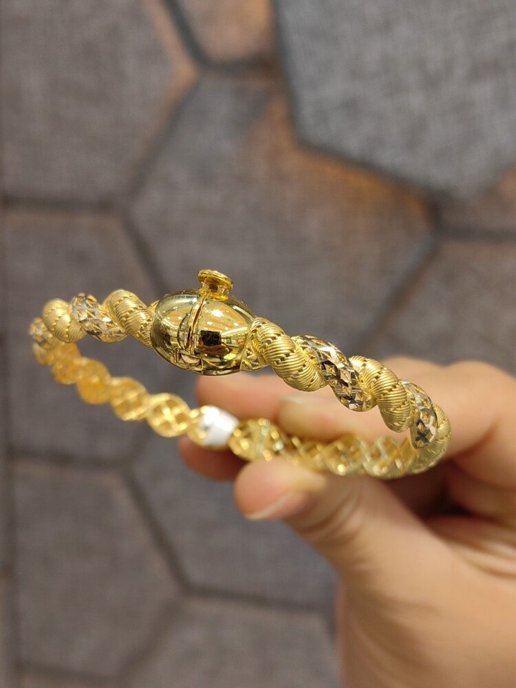 MODERN TASARIM SARMAL MODEL 14 AYAR ALTIN KELEPÇE KLP00741 - 2