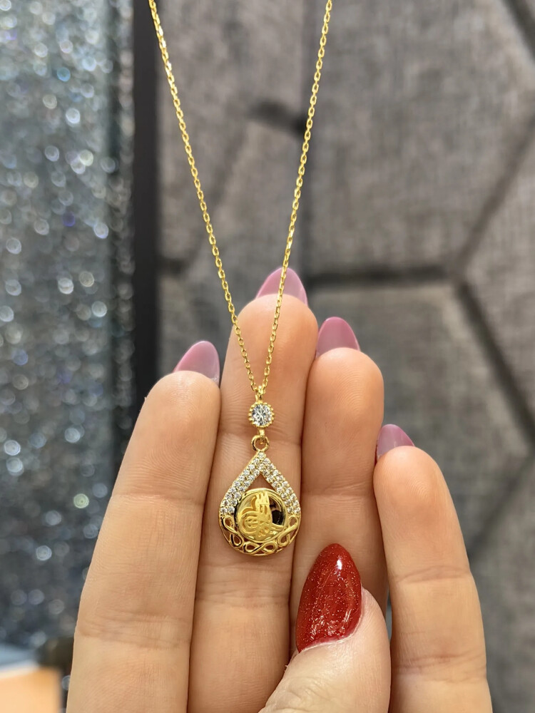 TAŞLI TUĞRALI ALTIN KOLYE 14 AYAR KLY00672 - Nasip Kuyumcu