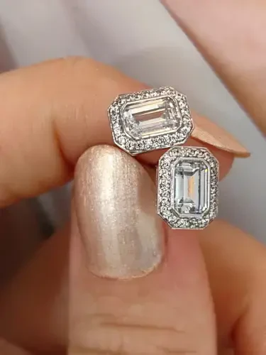 VİDALI ALTIN KÜPE KUP00148 - 1