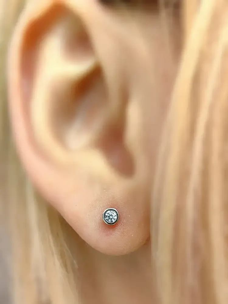 VİDALI ALTIN KÜPE KUP00151 - Nasip Kuyumcu