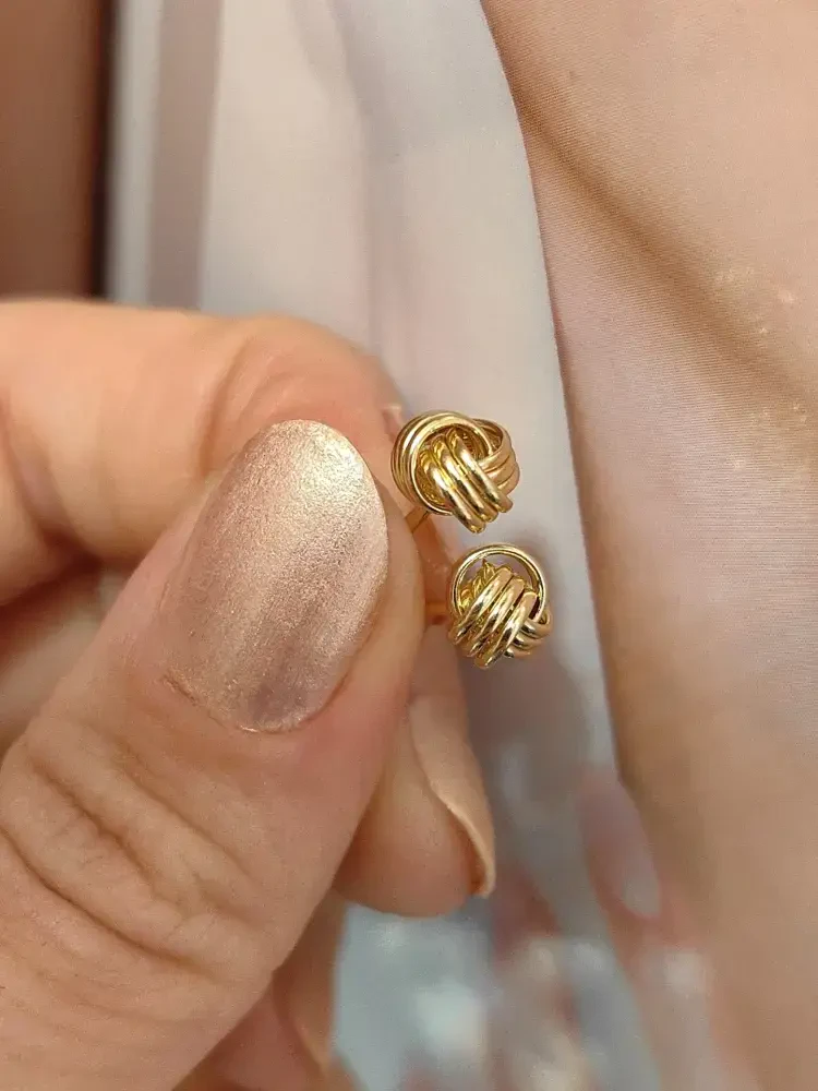 VİDALI ALTIN KÜPE KUP01448 - Nasip Kuyumcu